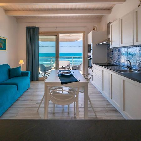 Luci Apartment Sea Beach Avola Eksteriør billede